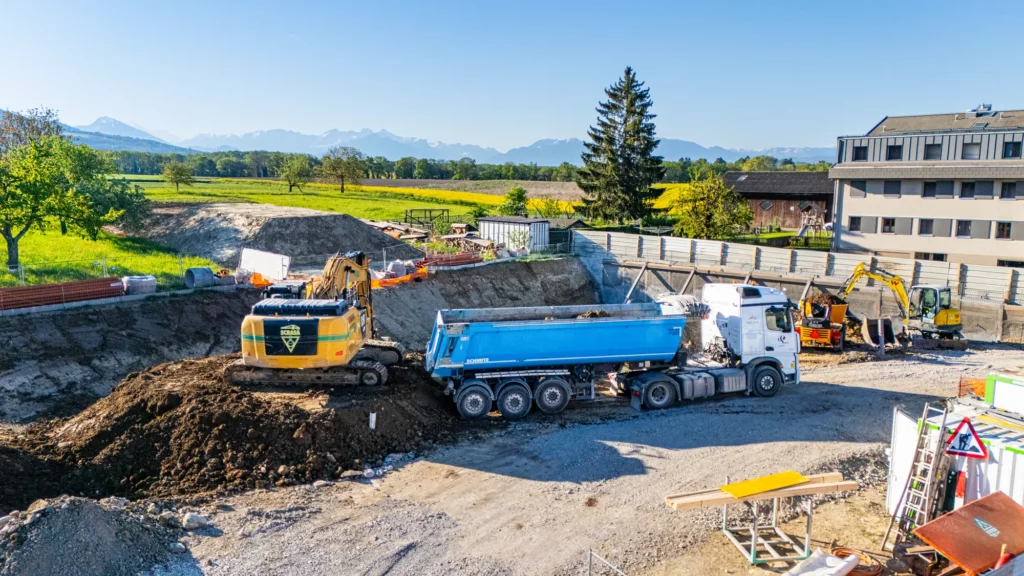 Vue aérienne de la zone de terrassement du chantier de Lullier