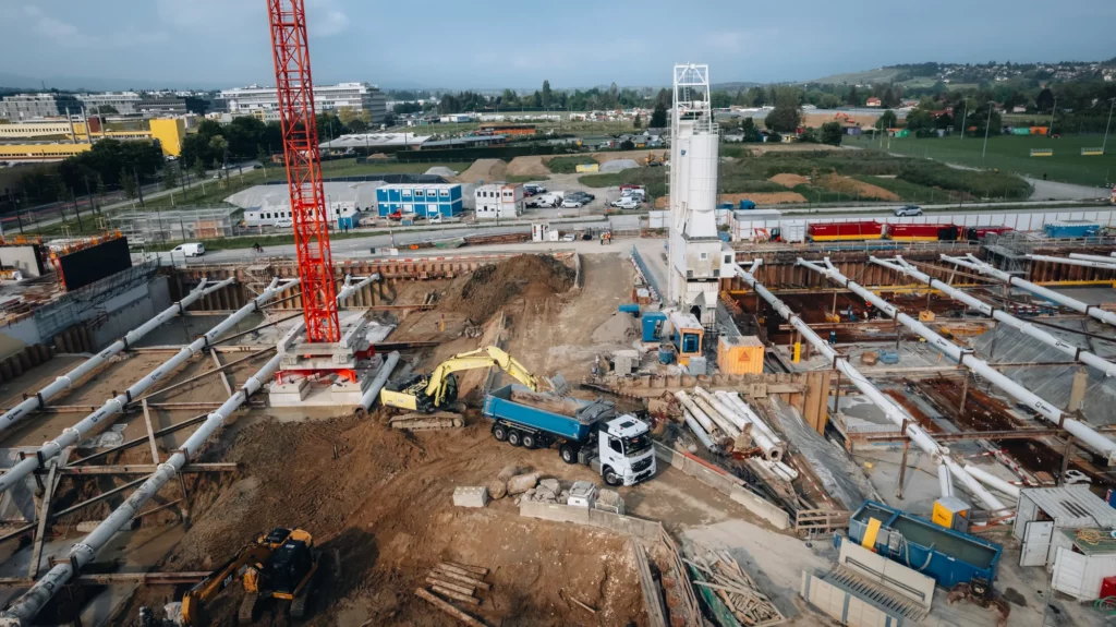 Vue du chantier du Quartier des Cherpines à Plan-les-Ouates